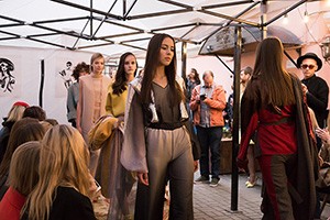 20 мая в «красном дворике» прошел FASHION EVENING – атмосферный показ модного пространства МагазинЪ VII/XI